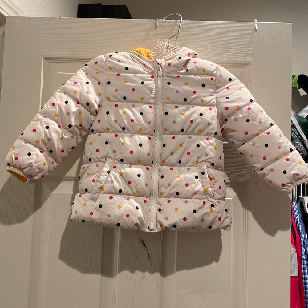Little kid hooded puffer jacket